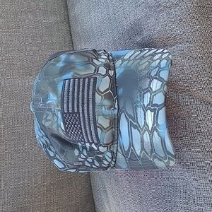 KRYPTEK Camouflage Cap with American Flag Patch, NWOT